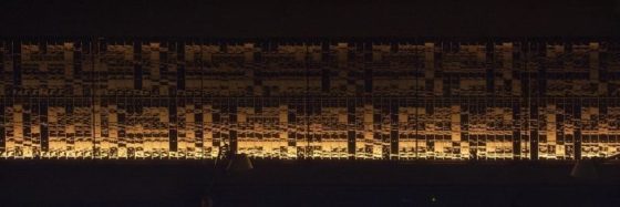 MONKATA（808号室　ラージツイン）・材料：京都西陣織紋型紙(ジャカード織)、鳥の子和紙、LED ・紋型紙協力： 株式会社　紋川上　　川上忠義、京都創作綴織　遊工房　山本茂